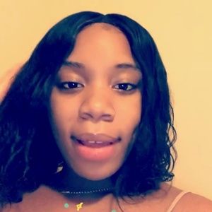 Meet your Posher, Na'ysha